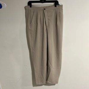 Pleated khaki pants